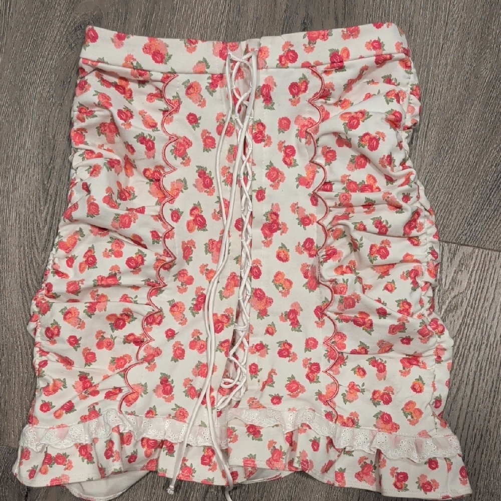 For Love & Lemons White Mini Skirt with Pink Rose Print